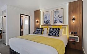 Bluegum Dubbo (Adults Only)